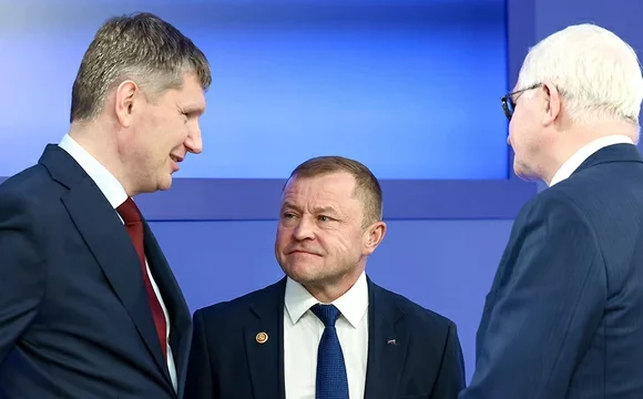 Президента и кабмин попросили не снижать порог доходов для плательщиков НД